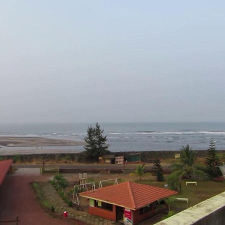 Sagar Raj Beach Resort Harnai エクステリア 写真